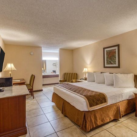 Palms Garden Inn Ellisville Екстериор снимка