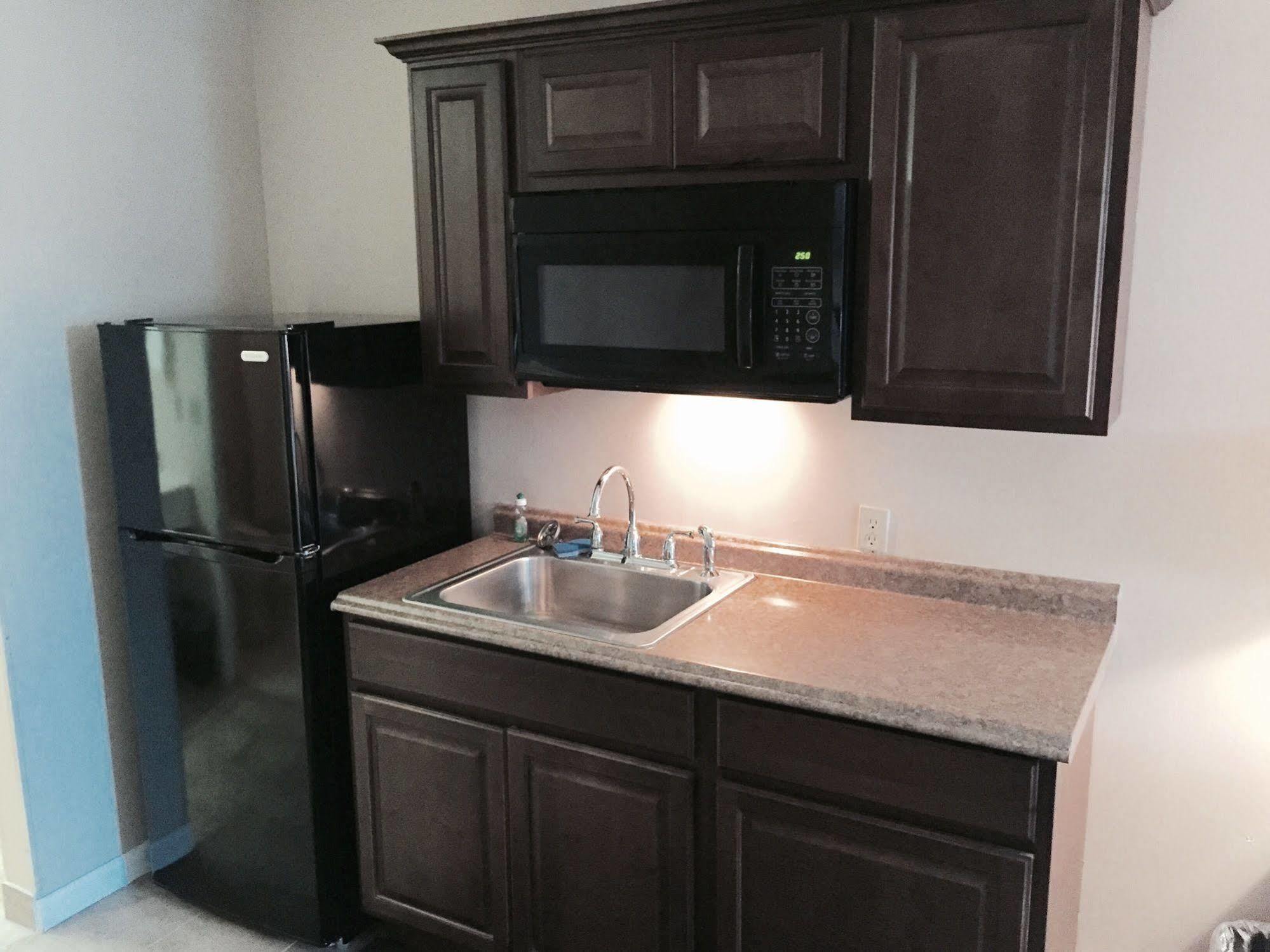 Palms Garden Inn Ellisville Екстериор снимка